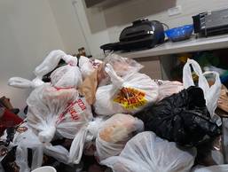 All the Chametz I give away before Pessach